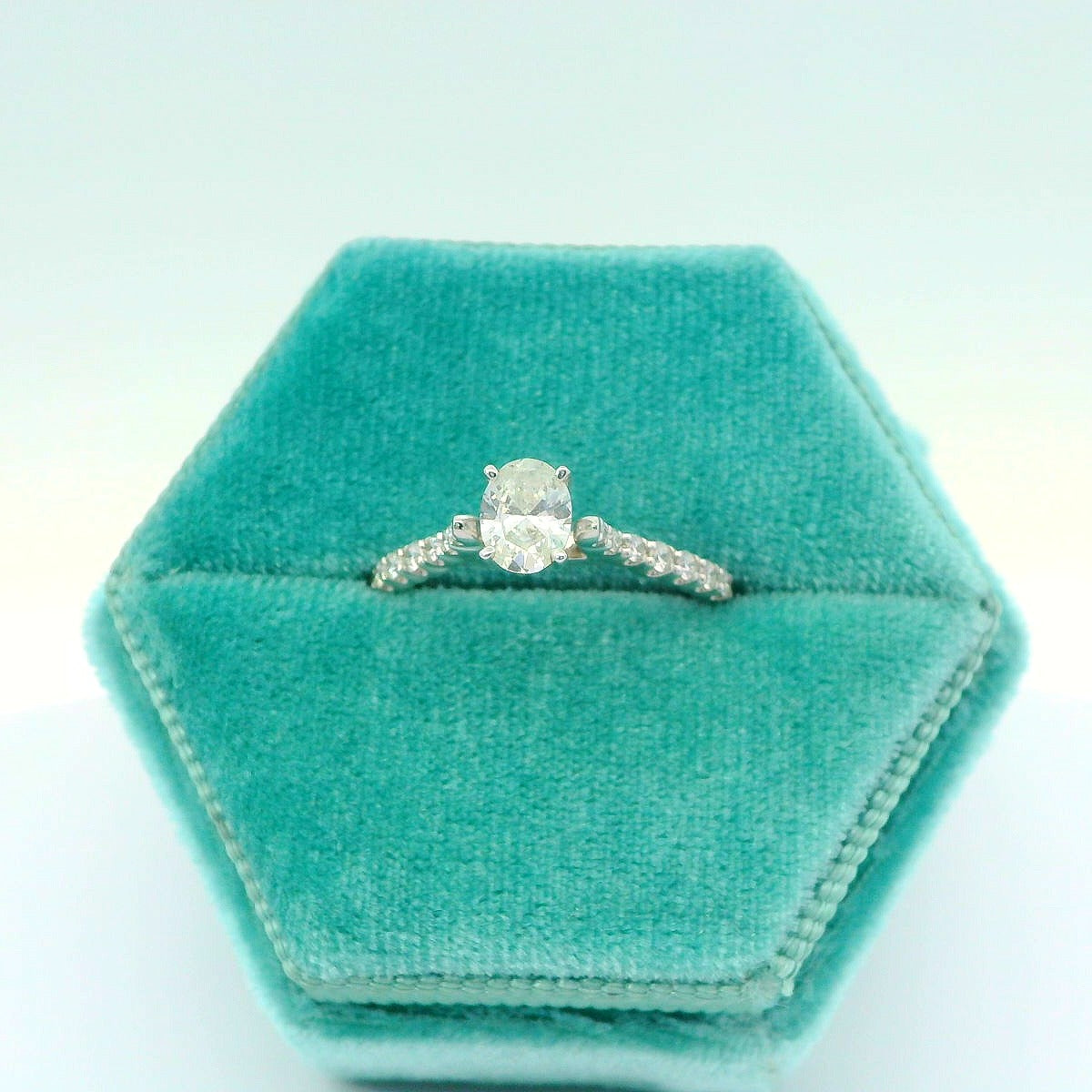 14K Oval Diamond Engagement Ring