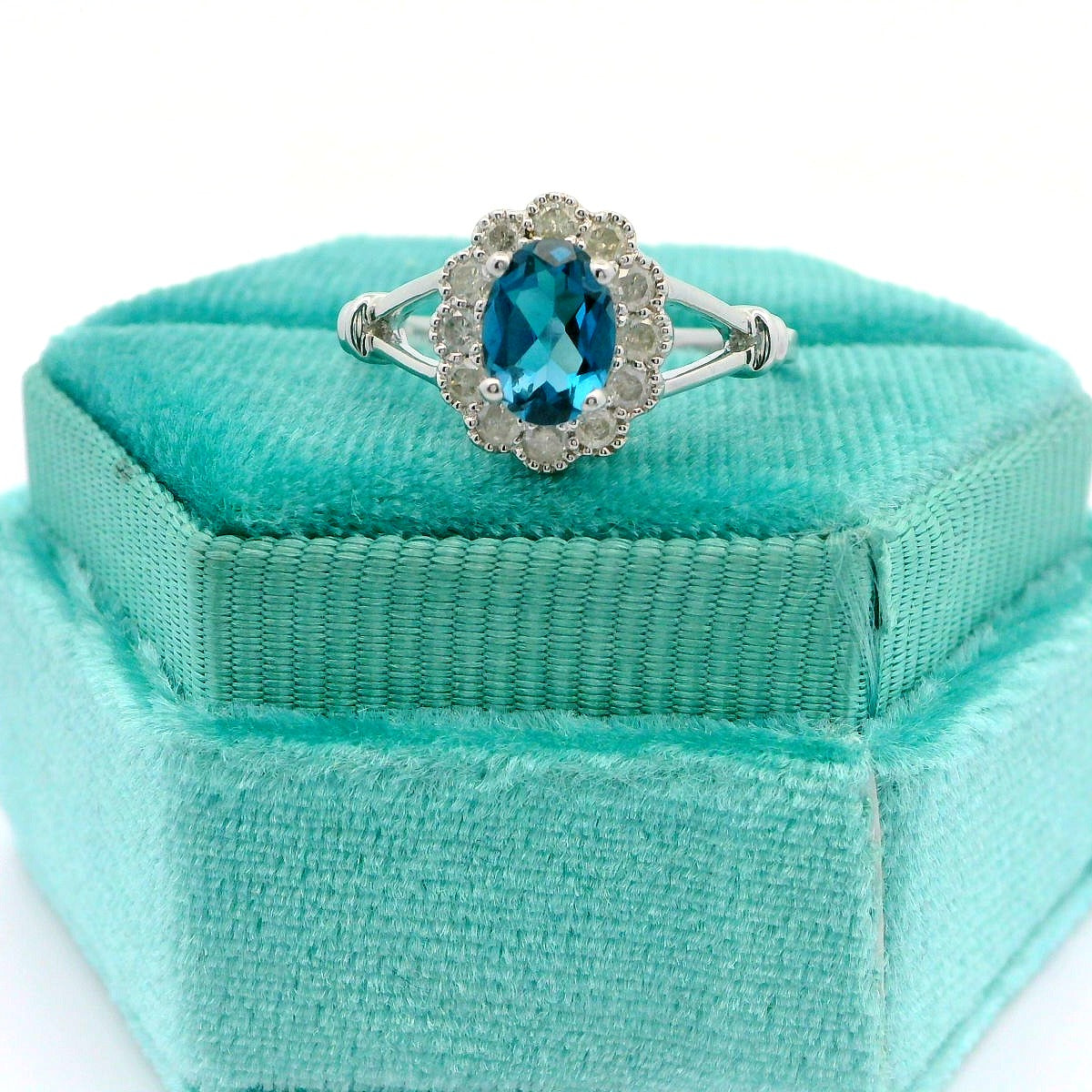 10K London blue topaz ring