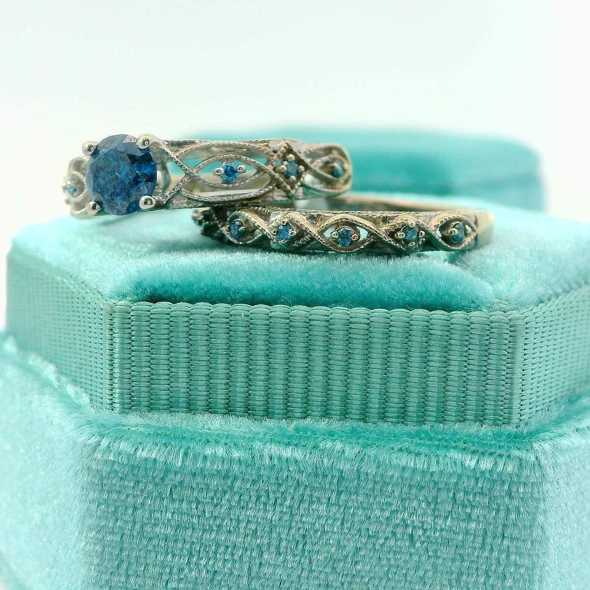 10K Blue Vintage Engagement Set