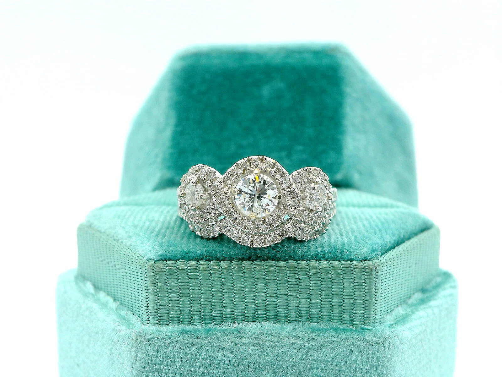 14K Intertwined Halo Bridal Set