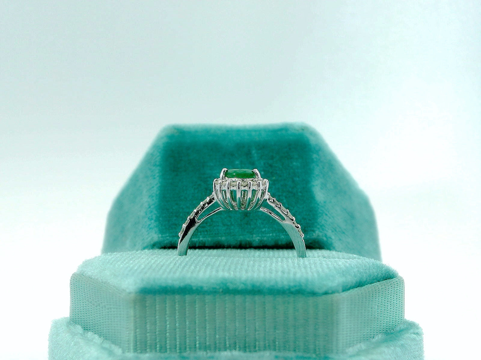 10K Pear-Cut Emerald & Diamond Ring