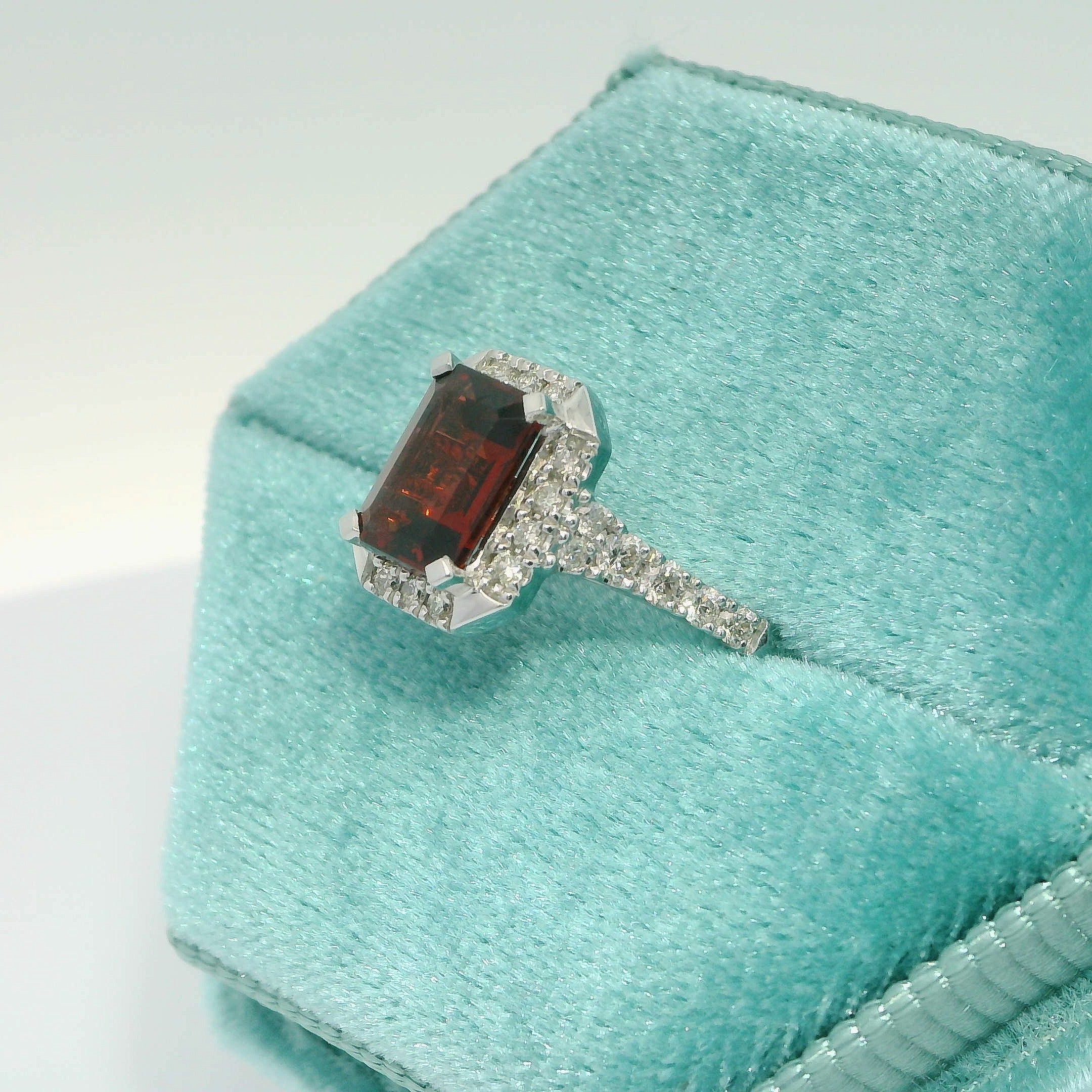 10K Emerald Cut Garnet Ring