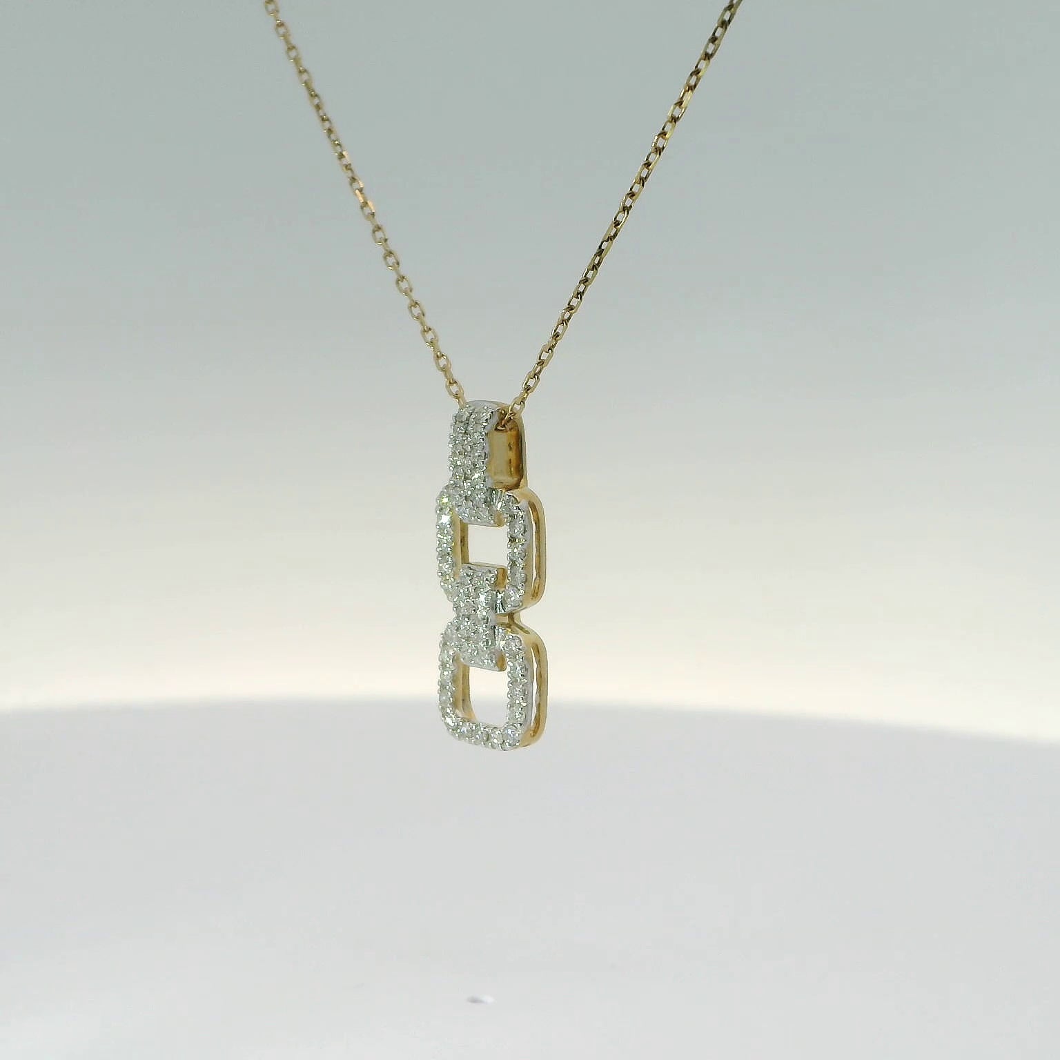 10K Cushion Pendant Necklace