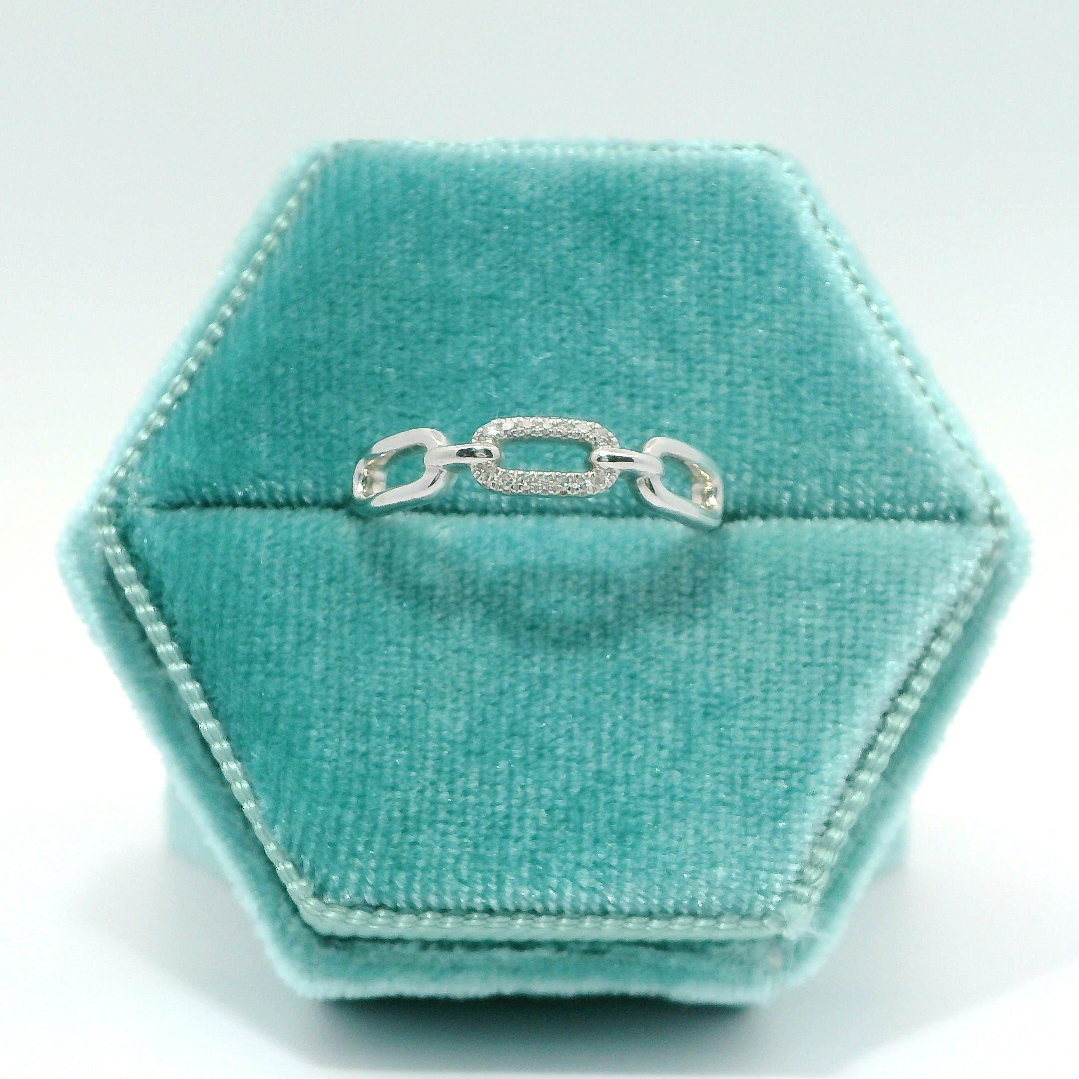 10K Paperclip Ring