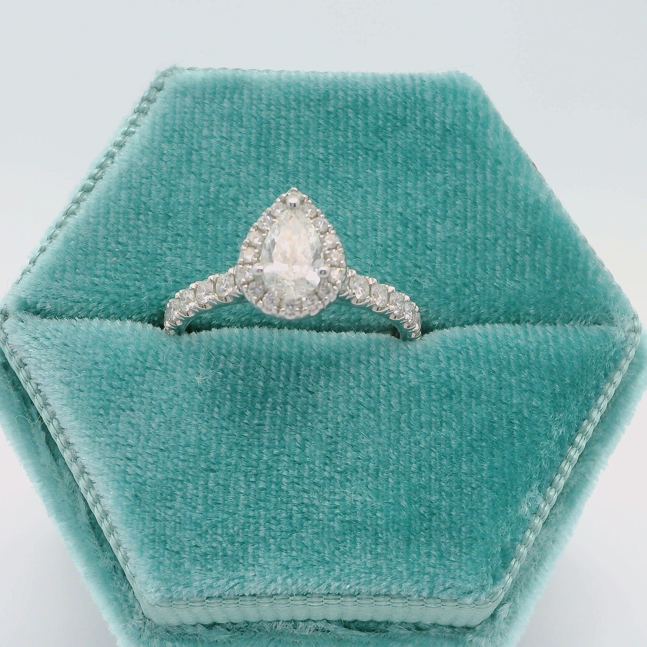 14K Dia Pear Engagement Ring