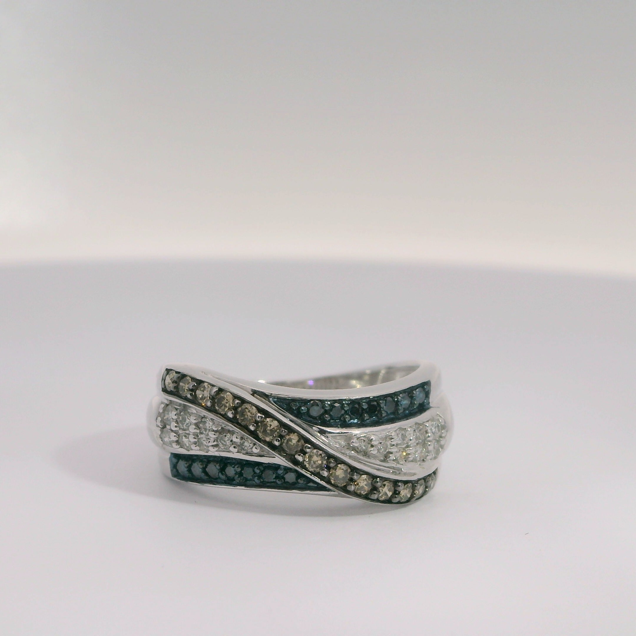 10K Chocolate and Blue Diamond Ring