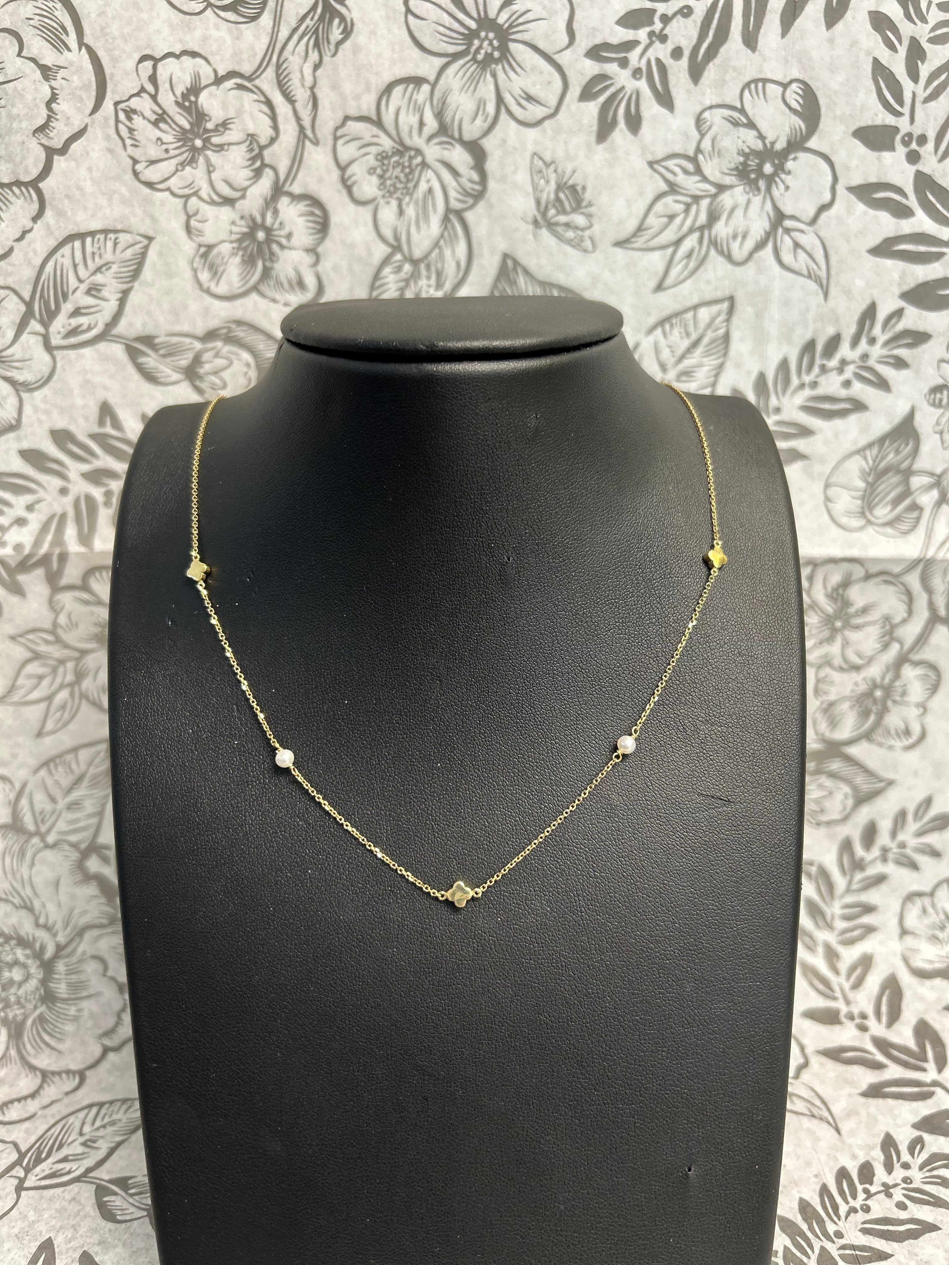 14K Clover Pearl Necklace