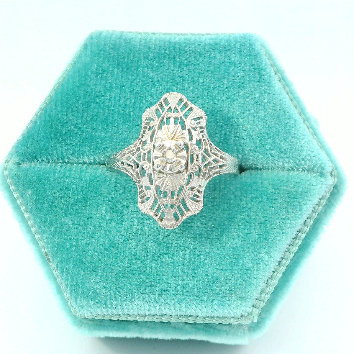 10K Vintage Art Deco Ring