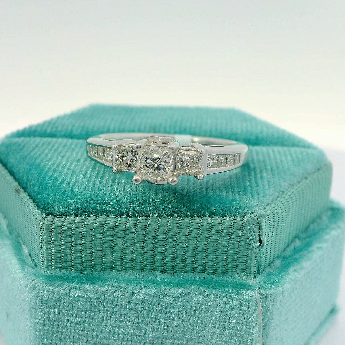 14K 3 Stone Engagement Ring