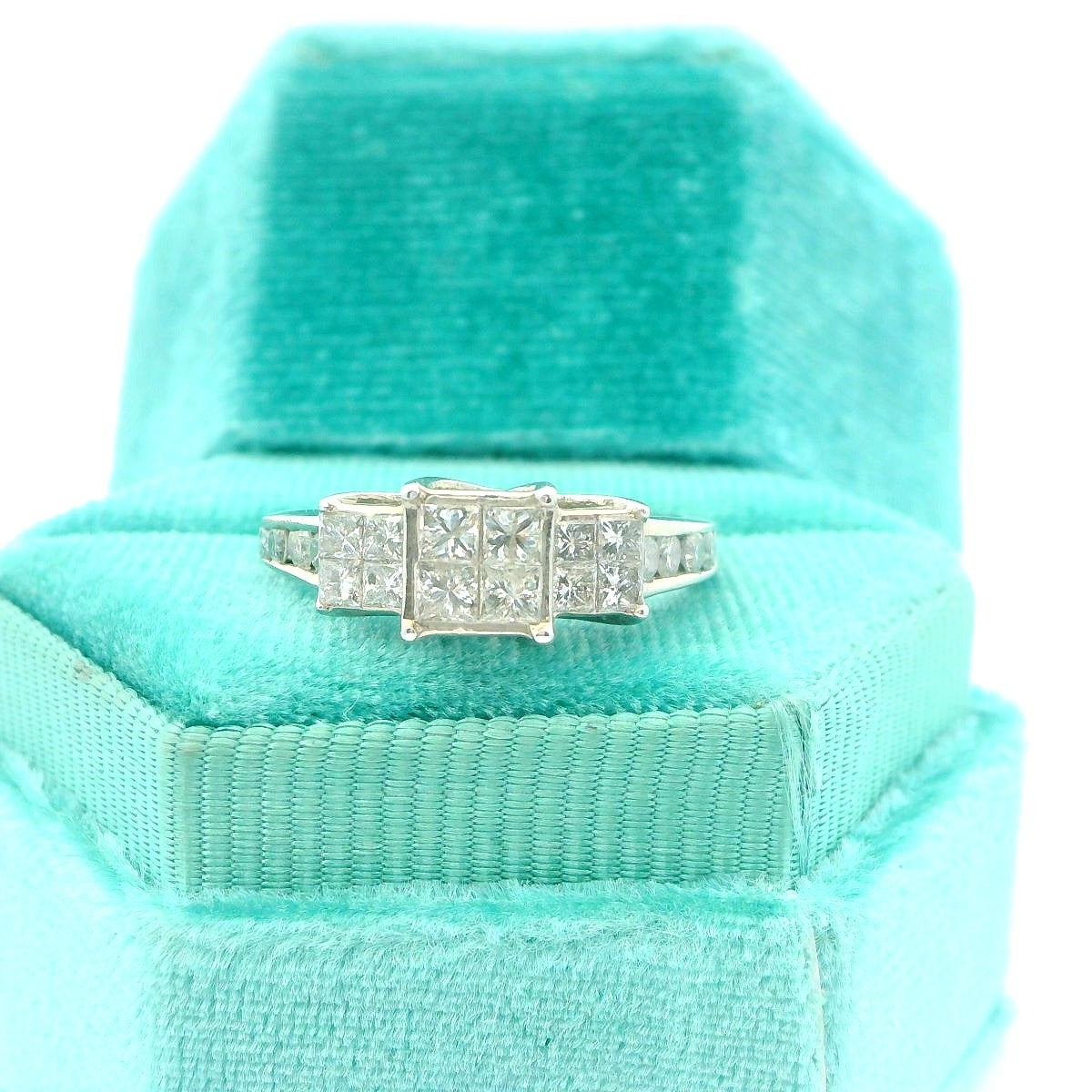 10K Princess Cut Diamond Engagement Ring