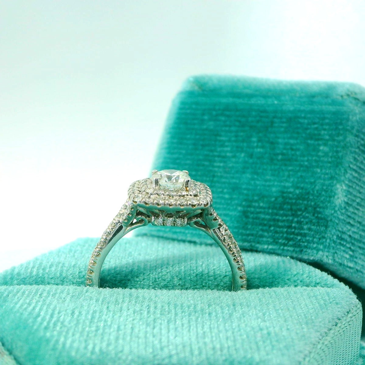 14K Cushion Cut Diamond Engagement Ring