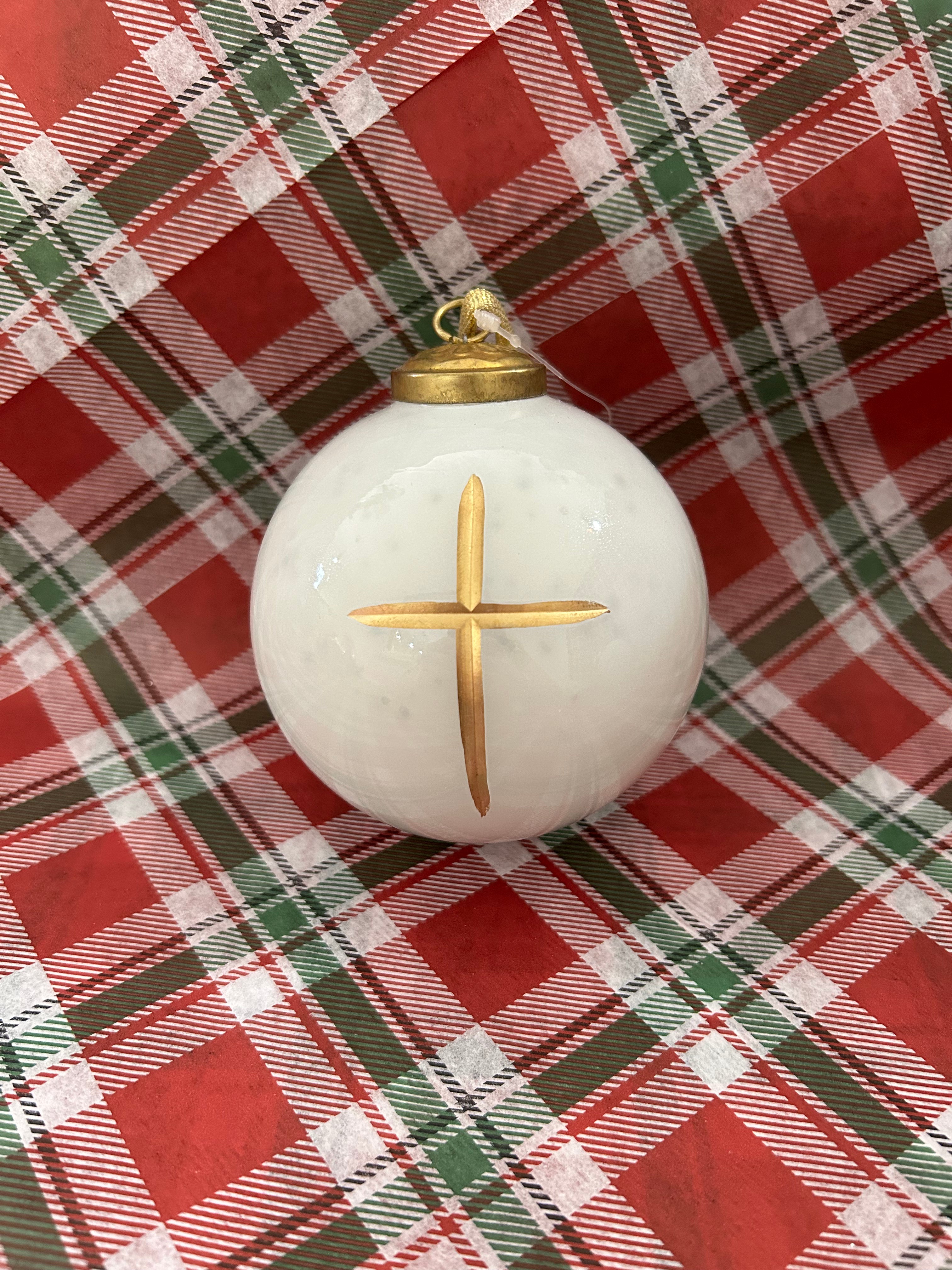 Glass Ball Ornament White/Gold