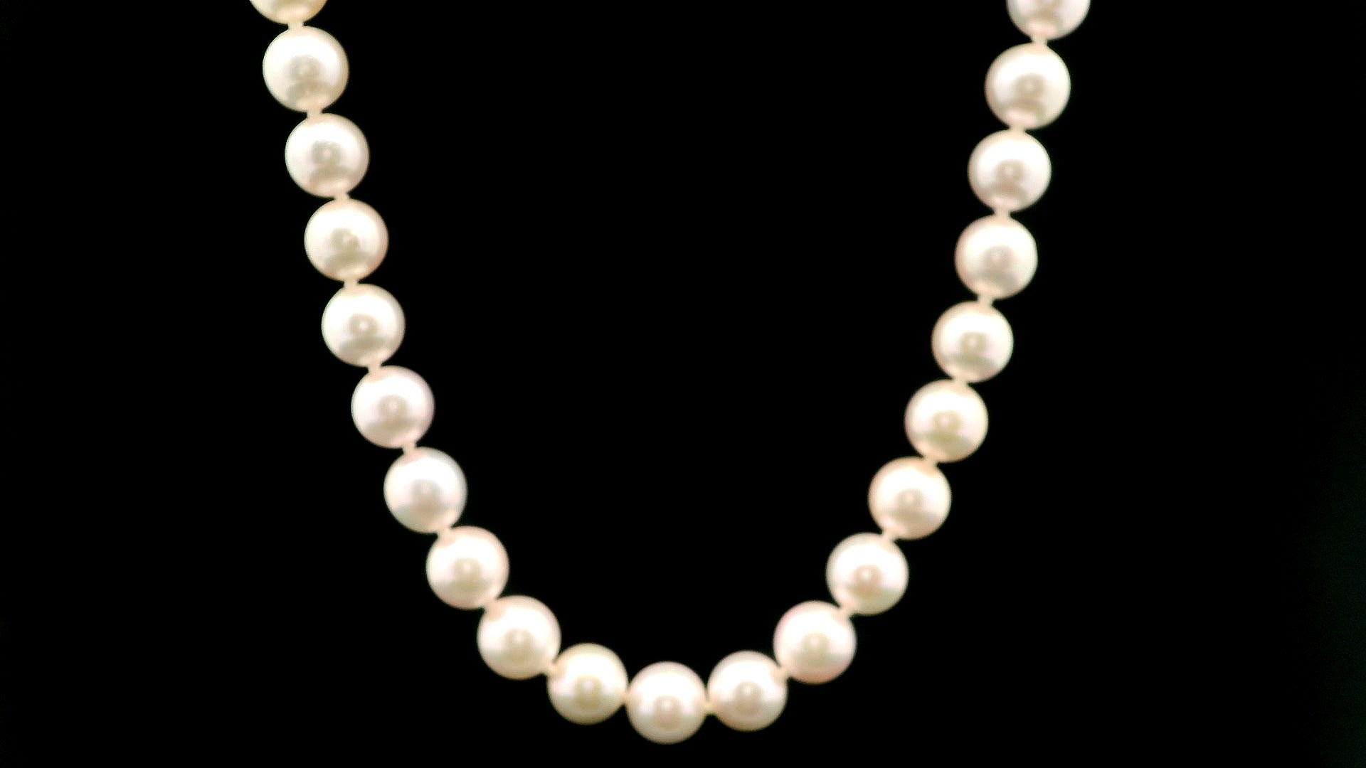 18inch 7x6.5 Pearl Necklace