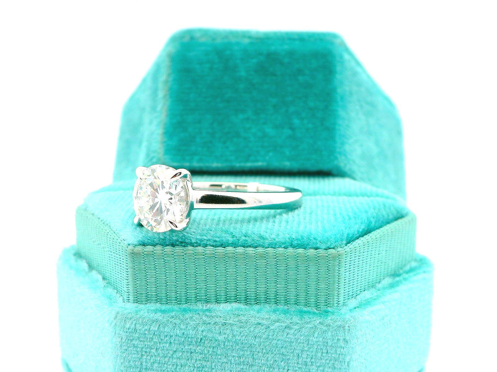 14K Solitaire 2CTW Round Cut Engagement Ring