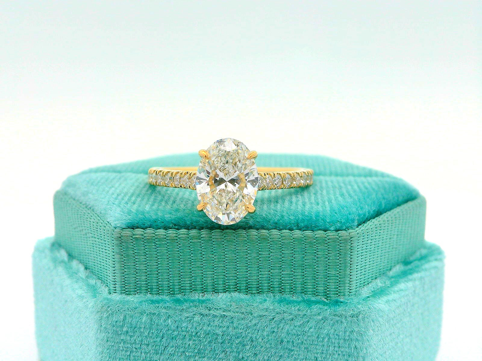 14K Classic 1.75CTW Oval Engagement Ring