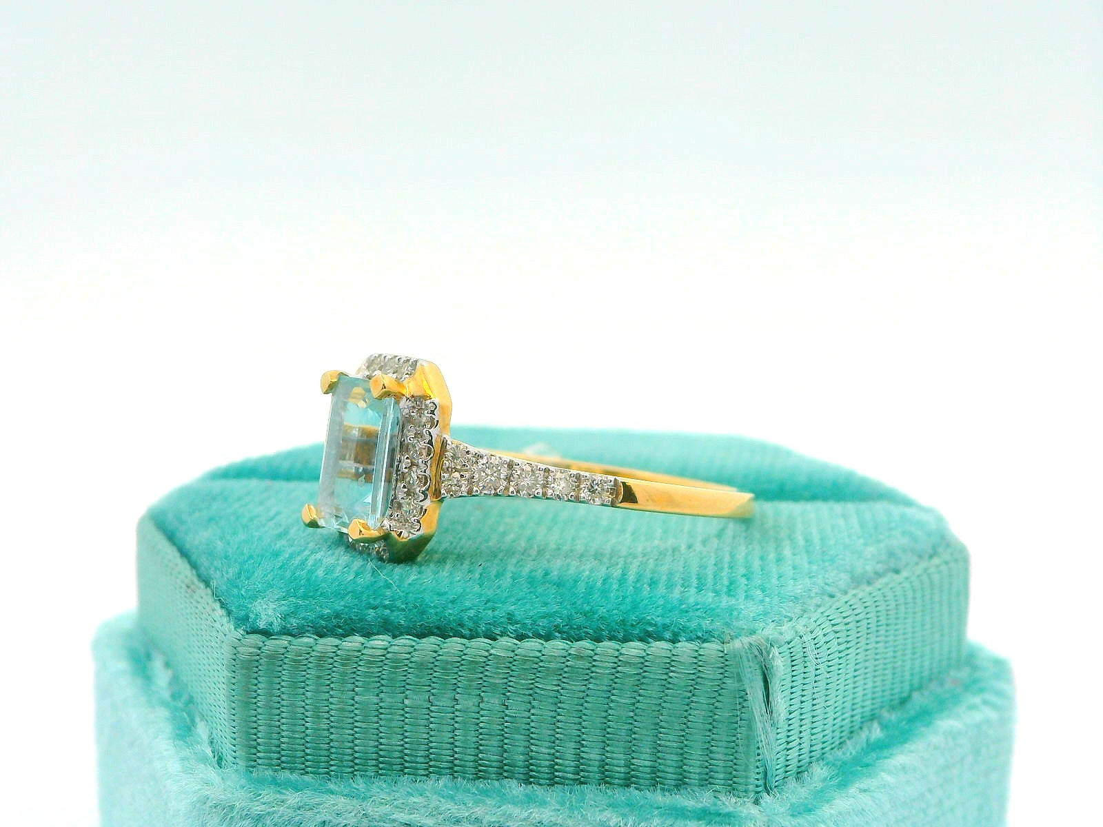 10K Emerald Cut Aqua Ring