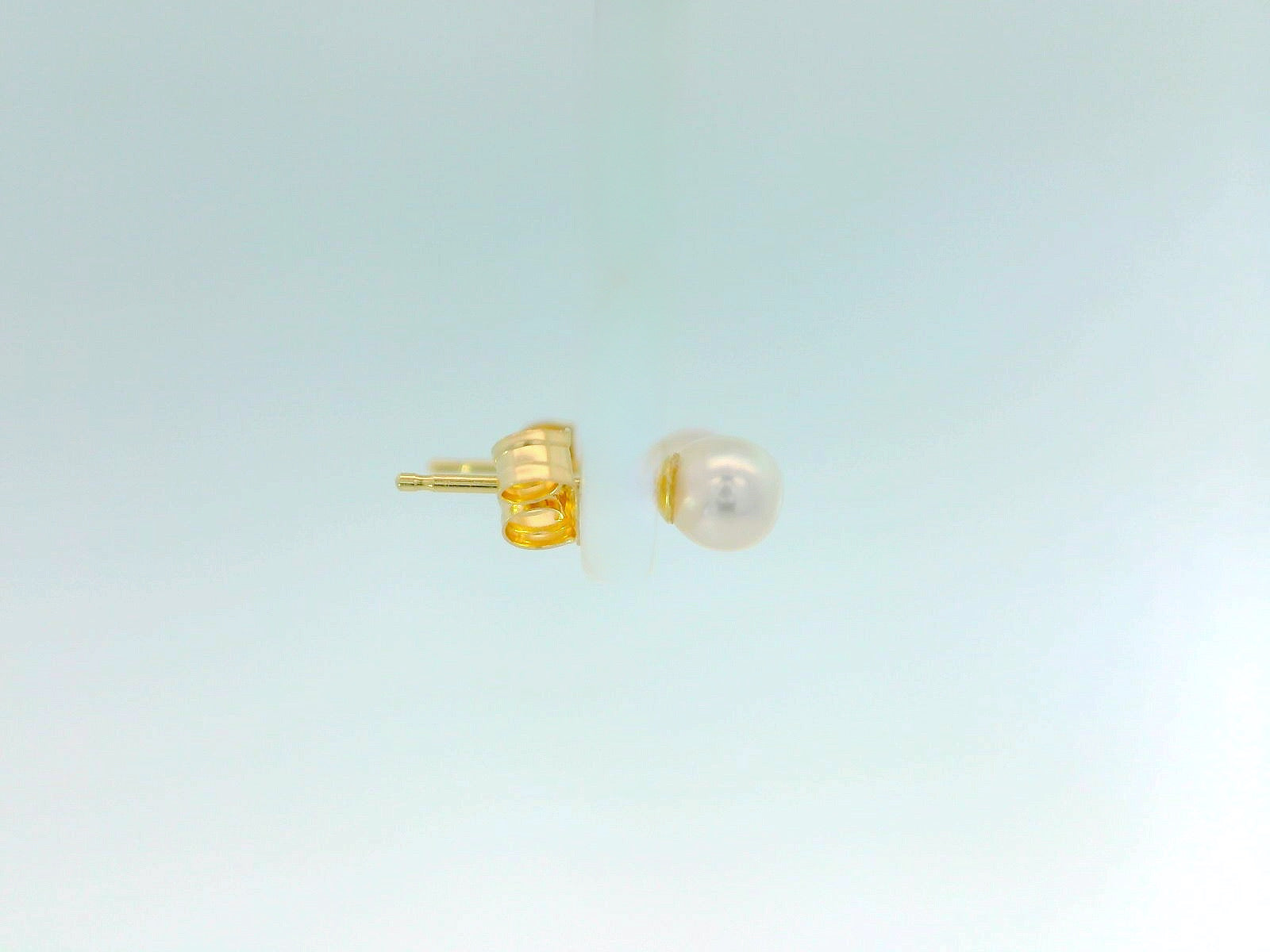 3.5x4MM Pearl Studs