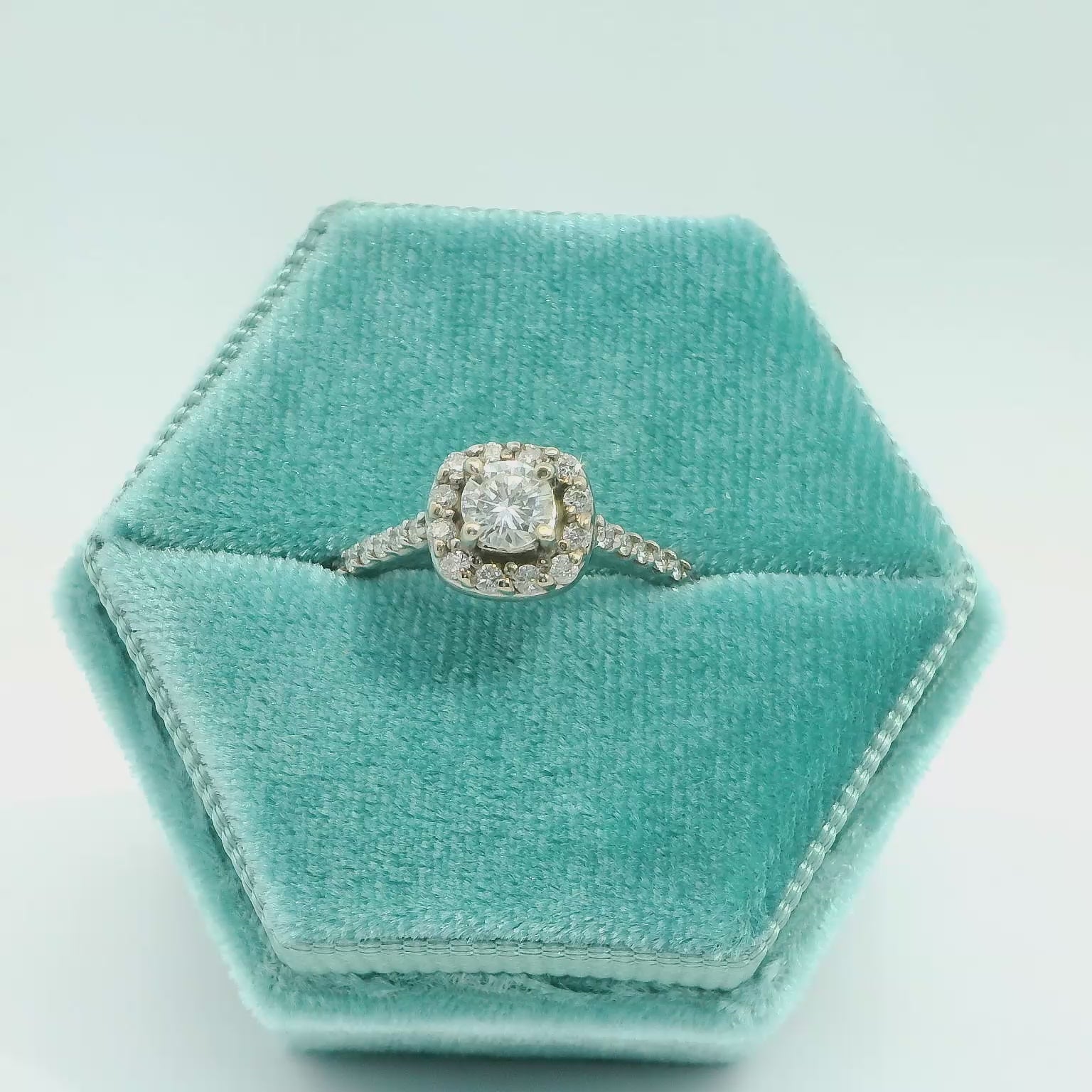 14K Halo Dia Engagement Ring