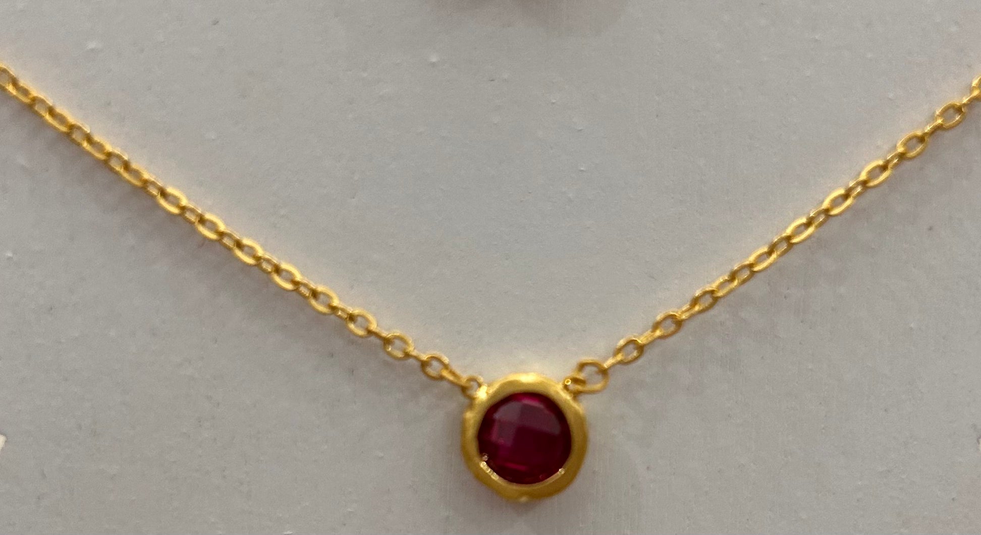 Skōsh Birthstone Necklace